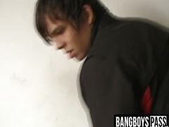 Homeless twink sucked dick for money